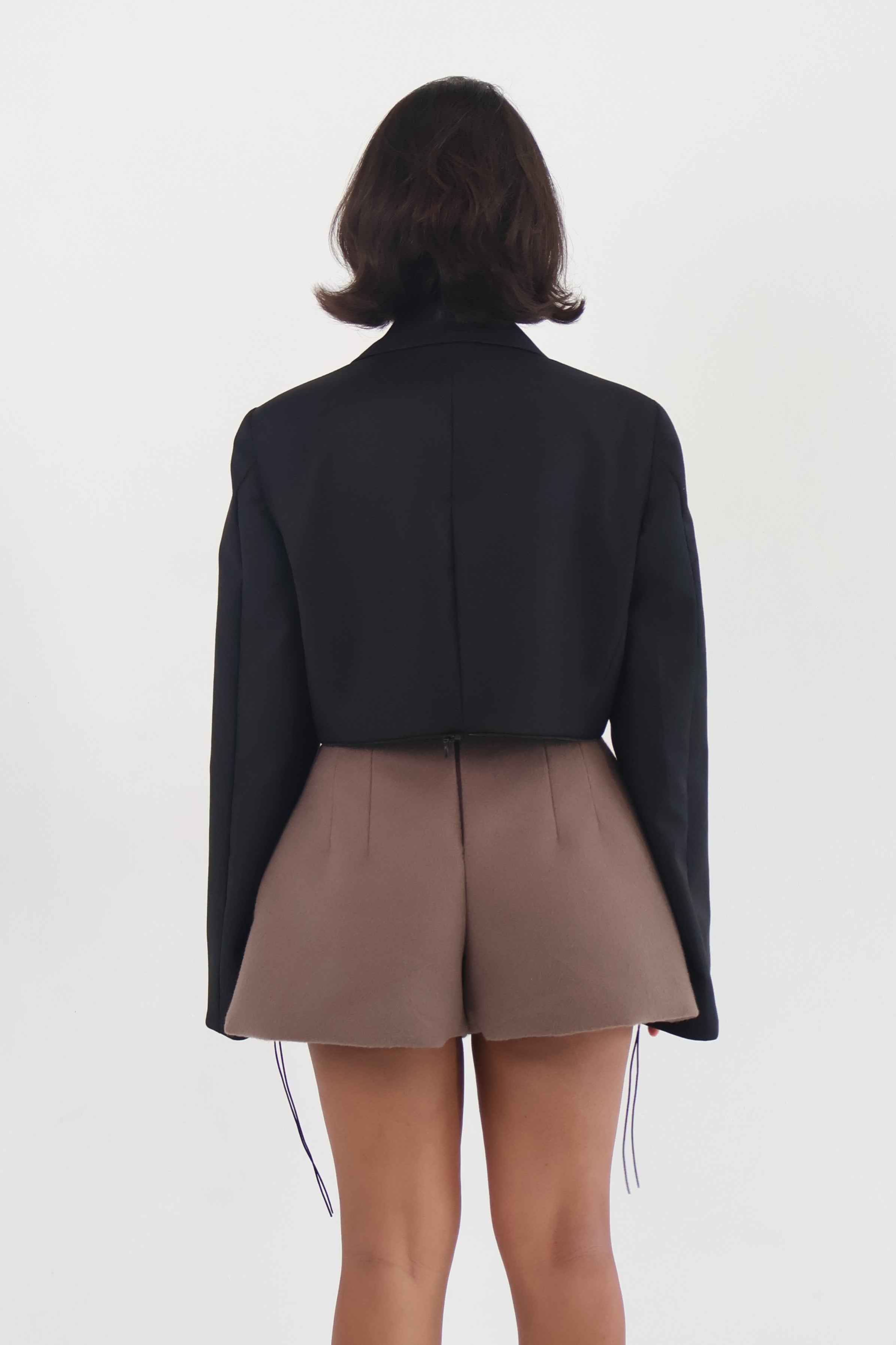 ALBA SHORT